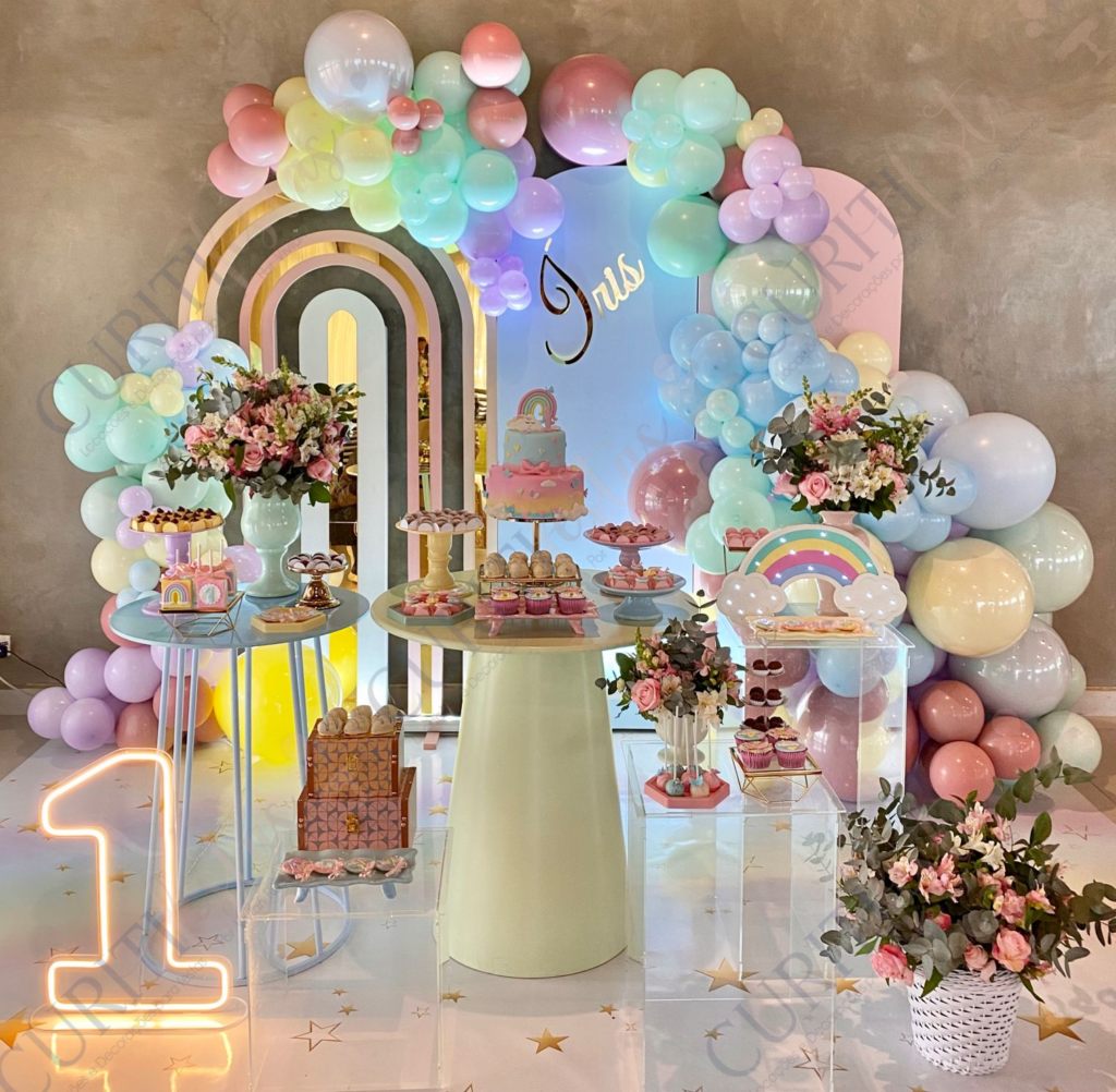 Decoração de Festa Tema Arco-Íris para Locação - Curitifestas